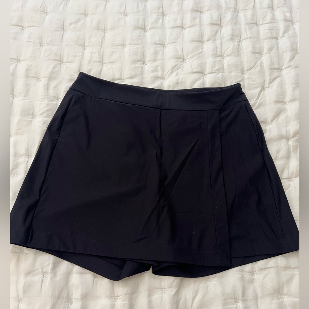 NWOT Spanx Black Skort Sz M